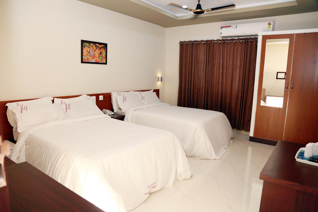 Anandkrishna Residency Hotel Guruvayur Ngoại thất bức ảnh
