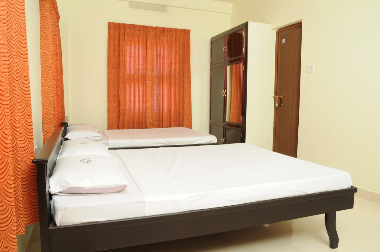 Anandkrishna Residency Hotel Guruvayur Ngoại thất bức ảnh