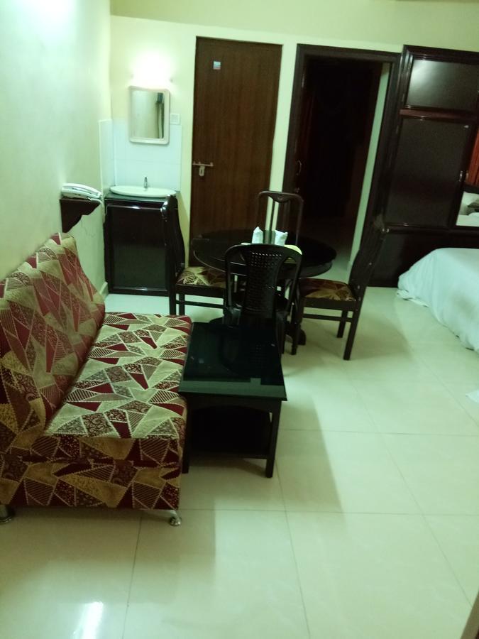 Anandkrishna Residency Hotel Guruvayur Ngoại thất bức ảnh